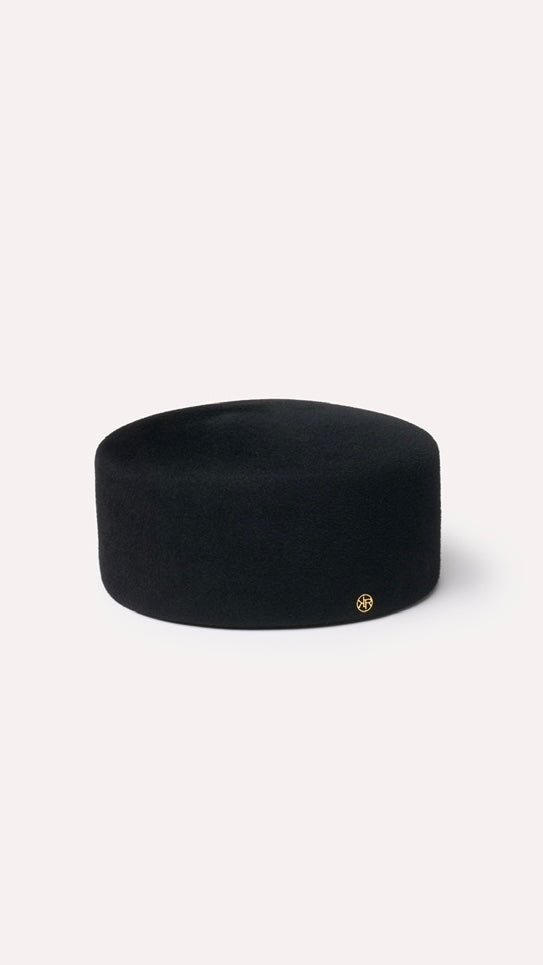 VELOURS FELT PILLBOX