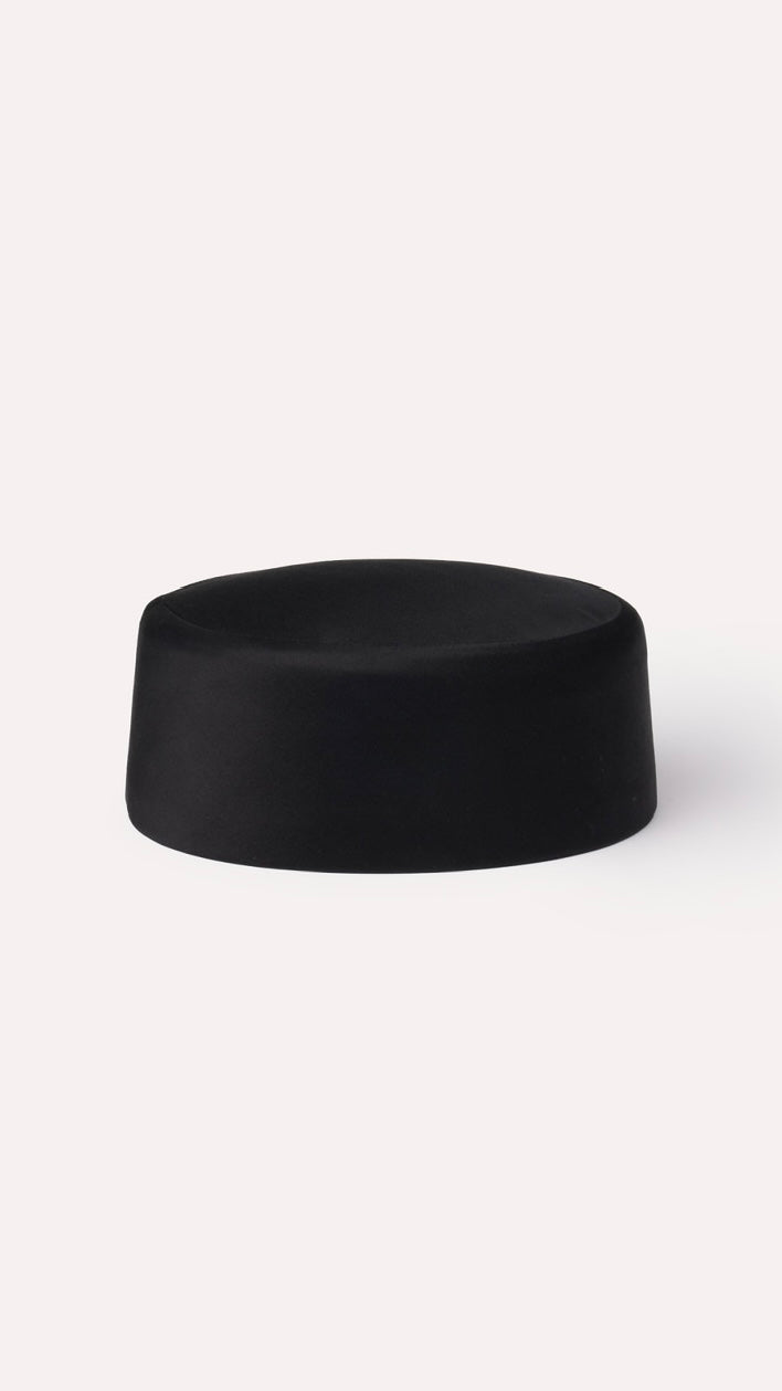 SATIN SILK PILLBOX