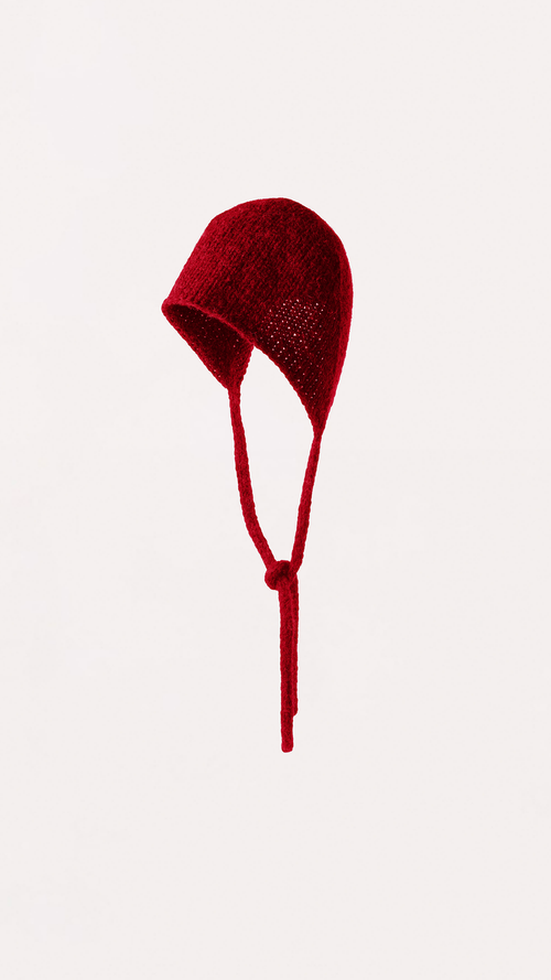 BABY ALPACA HAND-KNITTED BONNET