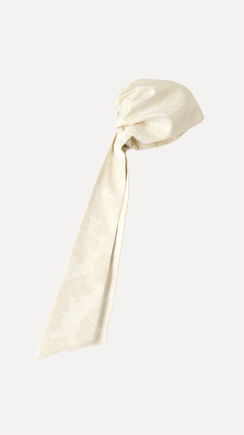 BANDANA ADORNED WITH A DAMASSÉ MOTIF