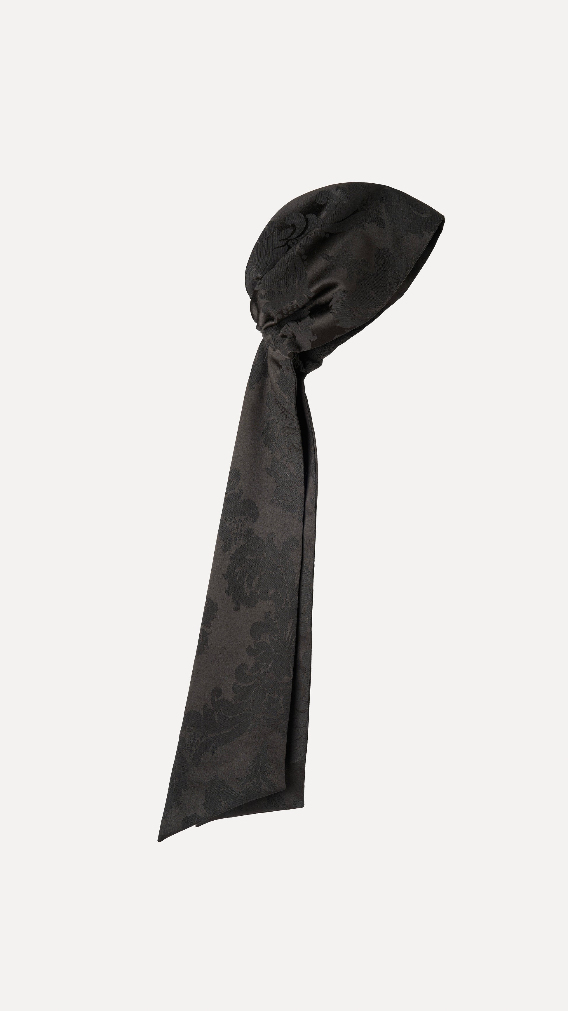 BANDANA ADORNED WITH A DAMASSÉ MOTIF